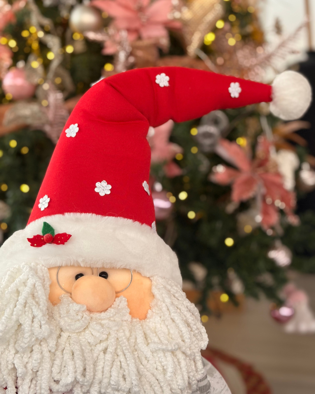 imagen ambientada santa claus rojo navidad